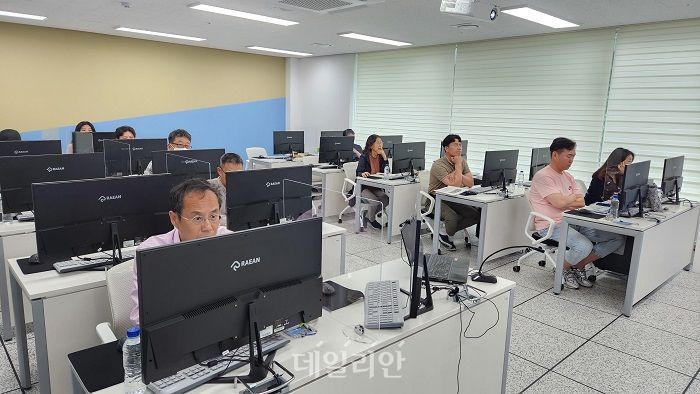 어촌어항공단, 경남 귀어인 역량강화 전자상거래 교육 모집 - 뉴스 썸네일 이미지