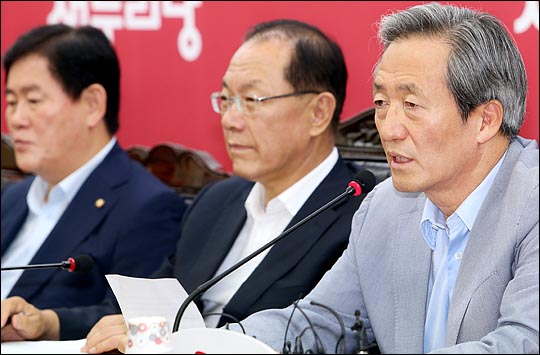 새누리당 정몽준 의원이 지난 8월 7일 오전 서울 여의도 당사에서 열린 최고중진연석회의에서 이야기 하고 있다.(자료사진) ⓒ데일리안 홍효식 기자