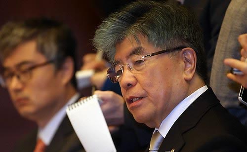 김중수 한국은행 총재가 28일 열린 '경제동향간담회'에서 모두발언을 하고 있다.ⓒ연합뉴스