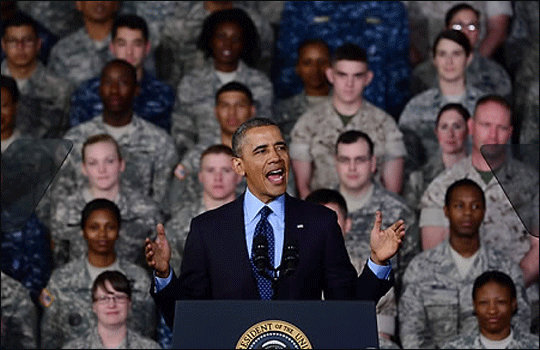 버락 오바마 미국 대통령이 26일 오전 서울 용산 미군기지 내 콜리어필드에서 주한미군병사를 대상으로 연설을 하고 있다. ⓒ연합뉴스