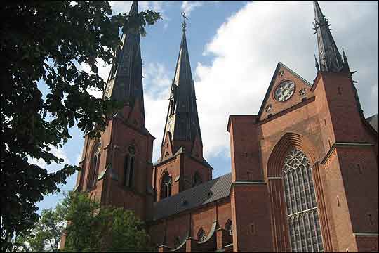 북유럽 최대의 고딕 양식 건물인 대성당은, 스웨덴이 루터파를 국교로 삼은 이후에도 북유럽 가톨릭의 중심 역할을 하고 있다. ⓒ이석원