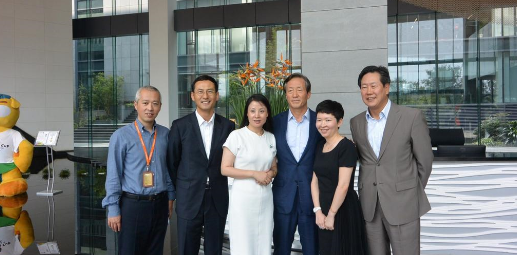 정몽준 전 새누리당 의원은 17일 중국 내 최대 전자상거래 업체인 알리바바 항저우 본사를 찾았다. ⓒ정몽준 전 의원 트위터