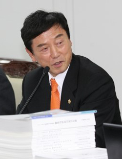 최명복 전 서울시의회 교육위원회 의원.ⓒ최명복 전 서울시의원 제공