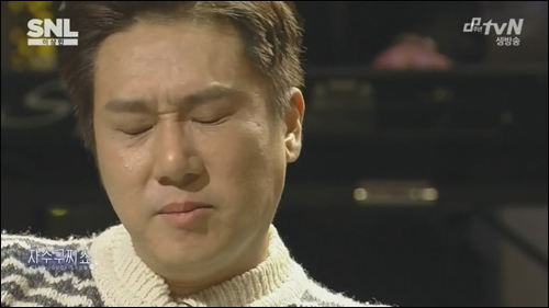 ‘SNL코리아’ 이상민이 과거 힘든 시절을 회상하며 눈물을 보였다. _tvN 방송화면 캡처