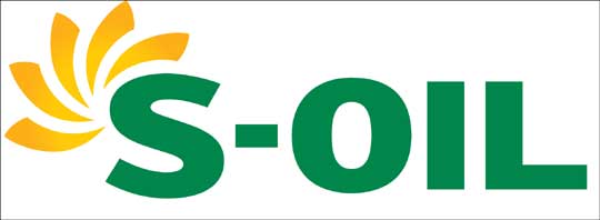 에쓰오일(S-OIL)이 마포행복나눔푸드마켓에서 소외 이웃을 위한 무료 식품나눔사업(푸드뱅크) 차량 유류비 1억원(주유상품권)을 한국사회복지협의회에 전달했다. ⓒ에스오일