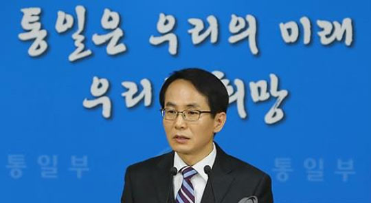 4일 임병철 통일부 대변인이 북한의 무력 위협에도 불구하고 대북 전단 살포를 규제할 순 없다고 밝혔다. ⓒ연합뉴스