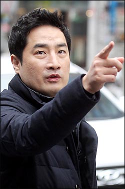 강용석 변호사가 불륜 스캔들 사진을 공개한 언론사를 검찰에 고소했다. ⓒ 데일리안 박항구 기자