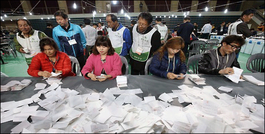 4.13 총선이 두 달 앞으로 다가온 가운데 중앙선거관리위원회에 등록한 예비후보자가 1400명을 넘었다. (자료사진)ⓒ연합뉴스 