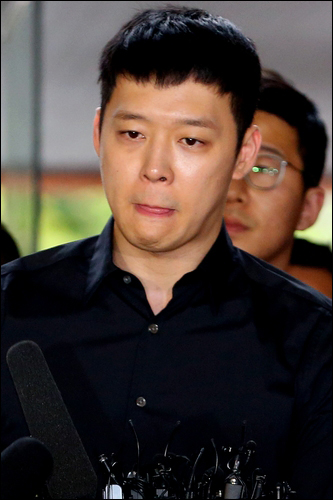 박유천 경찰 출석에 언론의 관심이 집중되고 있다. ⓒ 연합뉴스