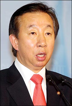 김성태 새누리당 의원은 1일 같은당 김무성 전 대표를 향해 "낭인 신세를 면치 못 하고 있다"고 밝혔다. (자료사진) ⓒ데일리안 박항구 기자
