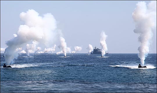 한미 군 당국이 북측 수역의 수중환경 정보를 상호 분석해 공유하기로 했다. 북한의 잠수함 위협에 대응한다는 차원에서다. (자료사진) ⓒ데일리안 홍효식 기자