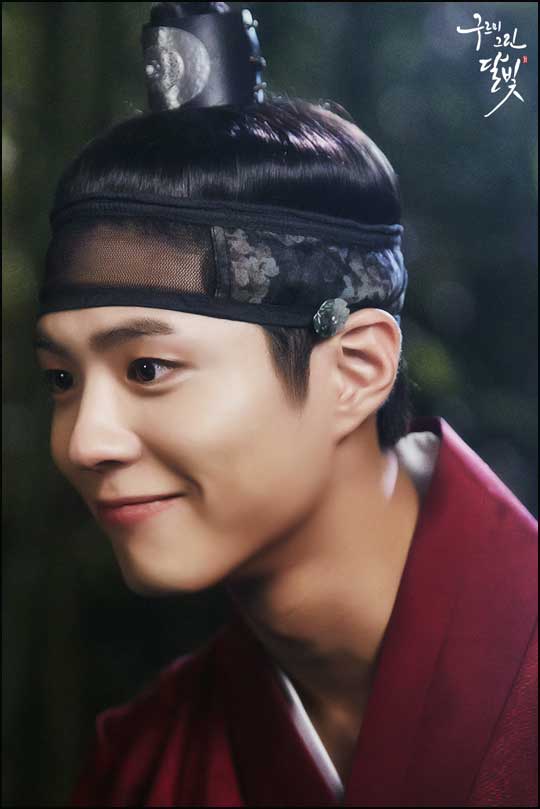 배우 박보검은 KBS2 월화극 '구르미 그린 달빛'에서 왕세자 이영 역을 맡아 인기를 얻고 있다.ⓒKBS