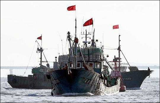 러시아 해양경비대가 북한 어선을 검문하는 과정에서 총격이 발생해 북한 선원 1명이 숨지고 8명이 부상했다.(자료사진) ⓒ연합뉴스