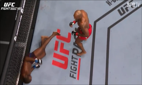 UFC 지미 마누와의 레프트훅 위력은 타의 추종을 불허한다. SPOTV 중계화면 캡처