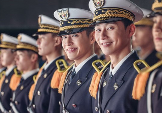 배우 박서준 강하늘 주연의 영화 '청년경찰'이 해외 선판매됐다.ⓒ롯데엔터테인먼트