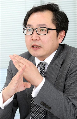 정삼영 한국대체투자연구원장이 대체투자가 더 이상 기관투자자들의 전유물이 아님을 설명하고 있다.ⓒ데일리안 박항구 기자