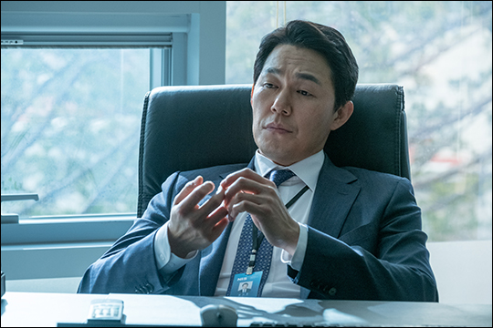 배우 박성웅이 영화 ‘브이아이피’에서 짧지만 강렬한 인상을 남겨 화제다. ⓒ 워너브러더스