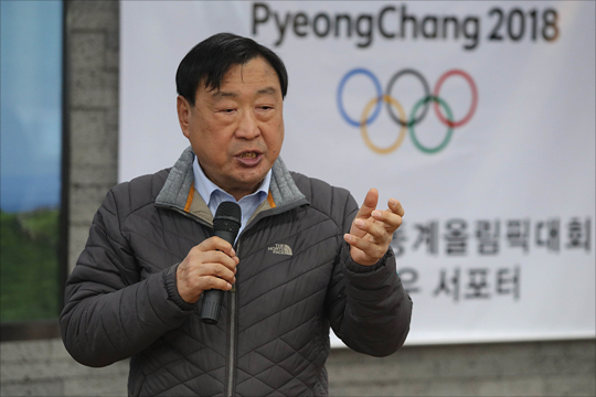 이희범 2018평창동계올림픽 및 패럴림픽 조직위원장이 20일 평창에서 올림픽 준비 상황에 대해 브리핑하고 있다. ⓒ 데일리안 홍금표 기자
