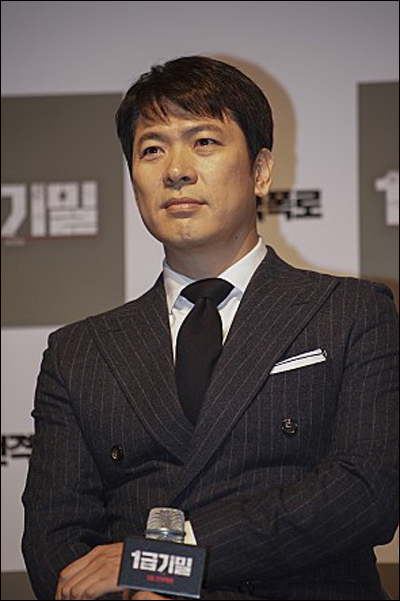 배우 김상경이 영화 '1급기밀'에 출연한 소감을 밝혔다.
ⓒ리틀빅픽처스