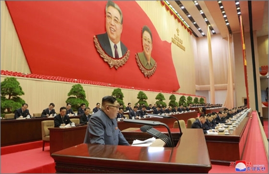 김정은 북한 노동당 위원장이 지난 1일 신년사를 발표하고 있다. 노동신문 캡처 