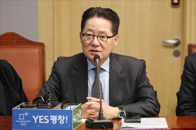 박지원 의원이 2월 5일 국회 의원회관에서 열린 중앙운영위 정례회의에서 발언을 하고 있다. ⓒ데일리안 홍금표 기자