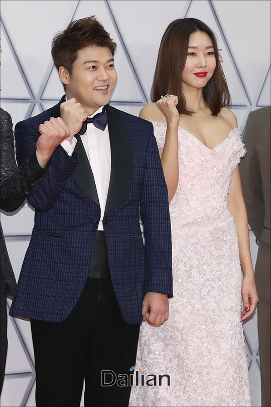 '나 혼자 산다'에 출연 중인 방송인 전현무(41)와 모델 한혜진(35)이 열애 중이다.ⓒ데일리안 홍금표 기자