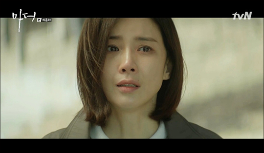 '마더' 이보영의 열연에 호평이 쏟아지고 있다. tvN 방송 캡처.