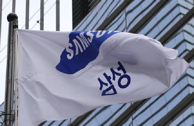 삼성그룹 창립 80주년을 맞은가운데 삼성 깃발이 바람에 휘날리고 있다.ⓒ연합뉴스
