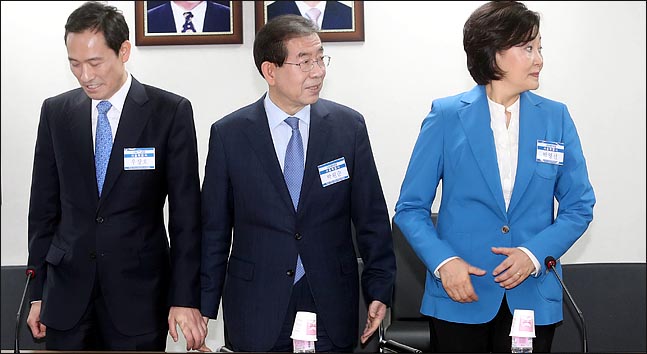 6·13 지방선거에서 서울시장에 도전하는 더불어민주당 우상호 의원(왼쪽부터)과  박원순 서울시장, 박영선 의원 ⓒ데일리안 박항구 기자