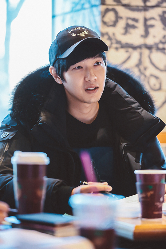 배우 지현우가 영화 '살인소설'에 출연한 소감을 전했다. ⓒ 페퍼민트앤컴퍼니
