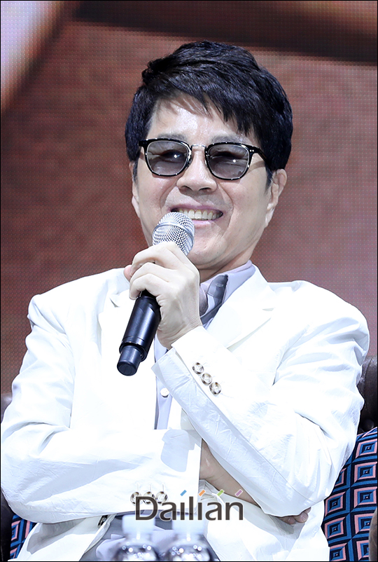 '가왕' 조용필이 12일 서울 올림픽주경기장에서 데뷔 50주년 콘서트를 갖는다. ⓒ 데일리안 이한철 기자