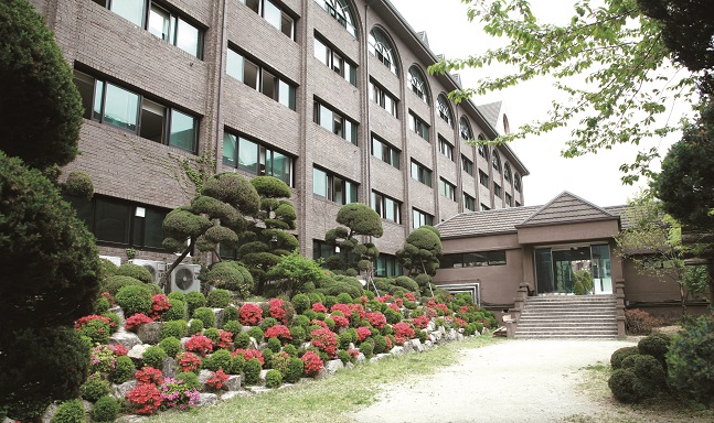 1984년에 개교한 대일외국어고등학교는 서울 성북구 정릉동에 있다. 학생들이 기숙사를 포함한 편안한 환경에서 공부할 수 있는 여건을 제공하고 있다. ⓒ대일외국어고등학교 제공
