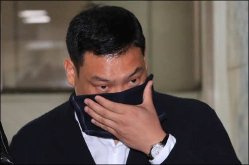 검찰이 마약 복용 혐의로 기소된 이찬오 셰프에게 징역 5년을 구형했다. ⓒ 연합뉴스 