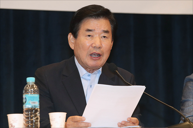 더불어민주당 당대표 출마를 선언한 김진표 후보(자료사진)ⓒ데일리안 홍금표 기자