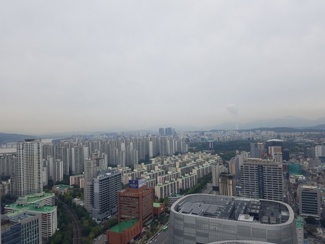 산업단지 인근 새 아파트 선호현상이 짙어지고 있다. 사진은 서울의 한 아파트단지 전경.(자료사진) ⓒ권이상 기자