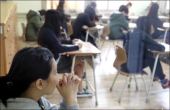 16일 고등학교 3학년 학생을 대상으로 금년도 수능직전 마지막 ‘전국연합학력평가’를 실시한다. ⓒ데일리안 박항구 기자