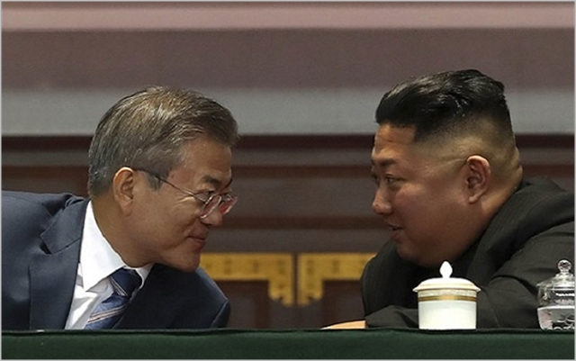 문재인 대통령과 김정은 북한 국무위원장 ⓒ평양사진공동취재단 