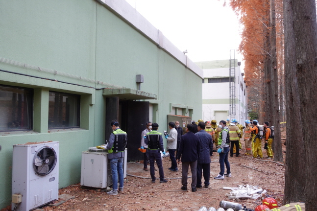 19일 오후 2시28분께 대전 유성구 한국원자력연구원 조사후시험시설에서 화재가 발생했다.ⓒ한국원자력연구원