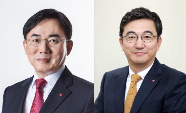정철동 LG이노텍 사장(CEO·왼쪽)과 이인규 LG이노텍 부사장(전략부문장).ⓒLG이노텍