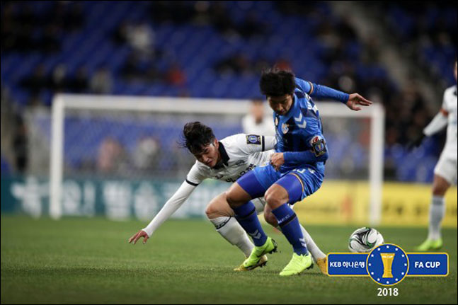 FA컵 결승 1차전에서 안정감을 뽐낸 박주호. ⓒ 대한축구협회