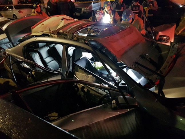 지난 5일 인천서 폭발한 차량 모습. ⓒ 연합뉴스(=독자제공) 