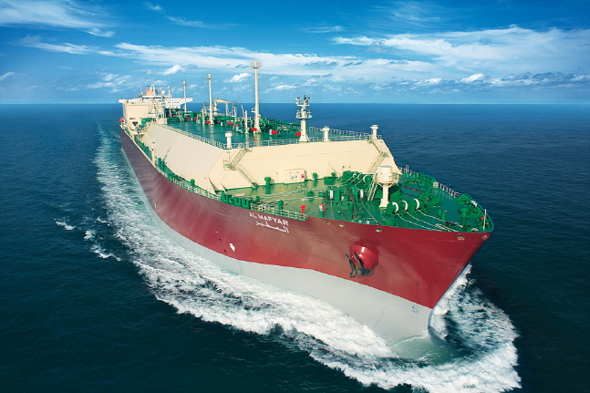 삼성중공업이 카타르로부터 수주해 건조한 26만6000m3급 LNG선.ⓒ삼성중공업 