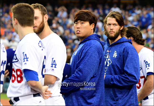 MLB.com이 커쇼-류현진과 재계약한 다저스 마운드를 최강으로 꼽았다. ⓒ 게티이미지