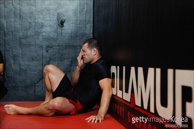[UFC]케인 벨라스케즈가 은가누를 상대로 1라운드 26초 만에 무릎을 꿇었다(자료사진). ⓒ 게티이미지