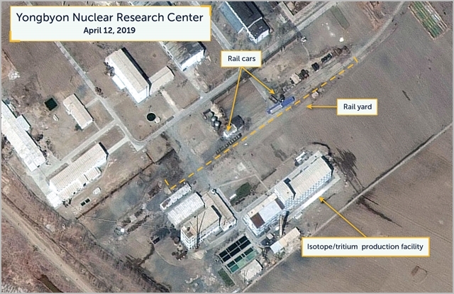 16일(현지시각) 미국 국제전략문제연구소가 발표한 지난 12일 북한 영변 핵시설 핵연료 재처리 작업 정황 위성사진 ⓒCSIS