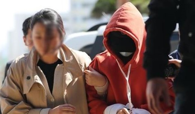 남양유업 창업주의 외손녀 황하나(31)씨를 과거 부실하게 수사했다는 의혹을 받는 경찰관 2명이 직무유기 혐의로 입건됐다. ⓒ연합뉴스