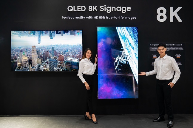 삼성전자가 오는 17일까지 태국 방콕에서 개최되는 ‘동남아 인포콤 2019’에 참가해 상업용 ‘QLED 8K 사이니지’ 를 전시한다.  ⓒ 삼성전자