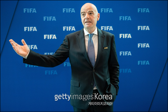 국제축구연맹(FIFA)이 2022년 카타르 월드컵 본선을 기존대로 32개국 체제로 치르기로 했다. ⓒ 게티이미지