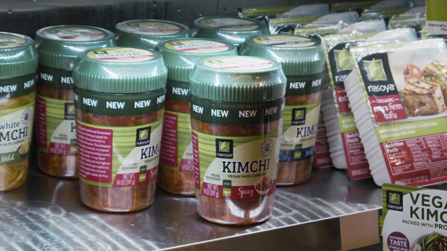 미국 월마트에 판매 개시한 풀무원 김치 제품.ⓒ풀무원