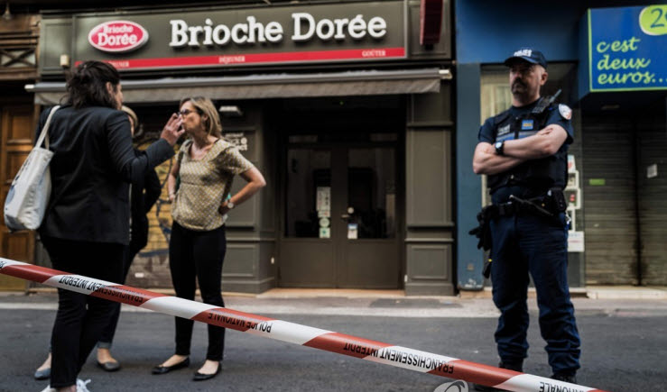 프랑스 남부 대도시 리옹의 구도심에서 사제폭탄 폭발사건이 발생했다.ⓒ연합뉴스 
